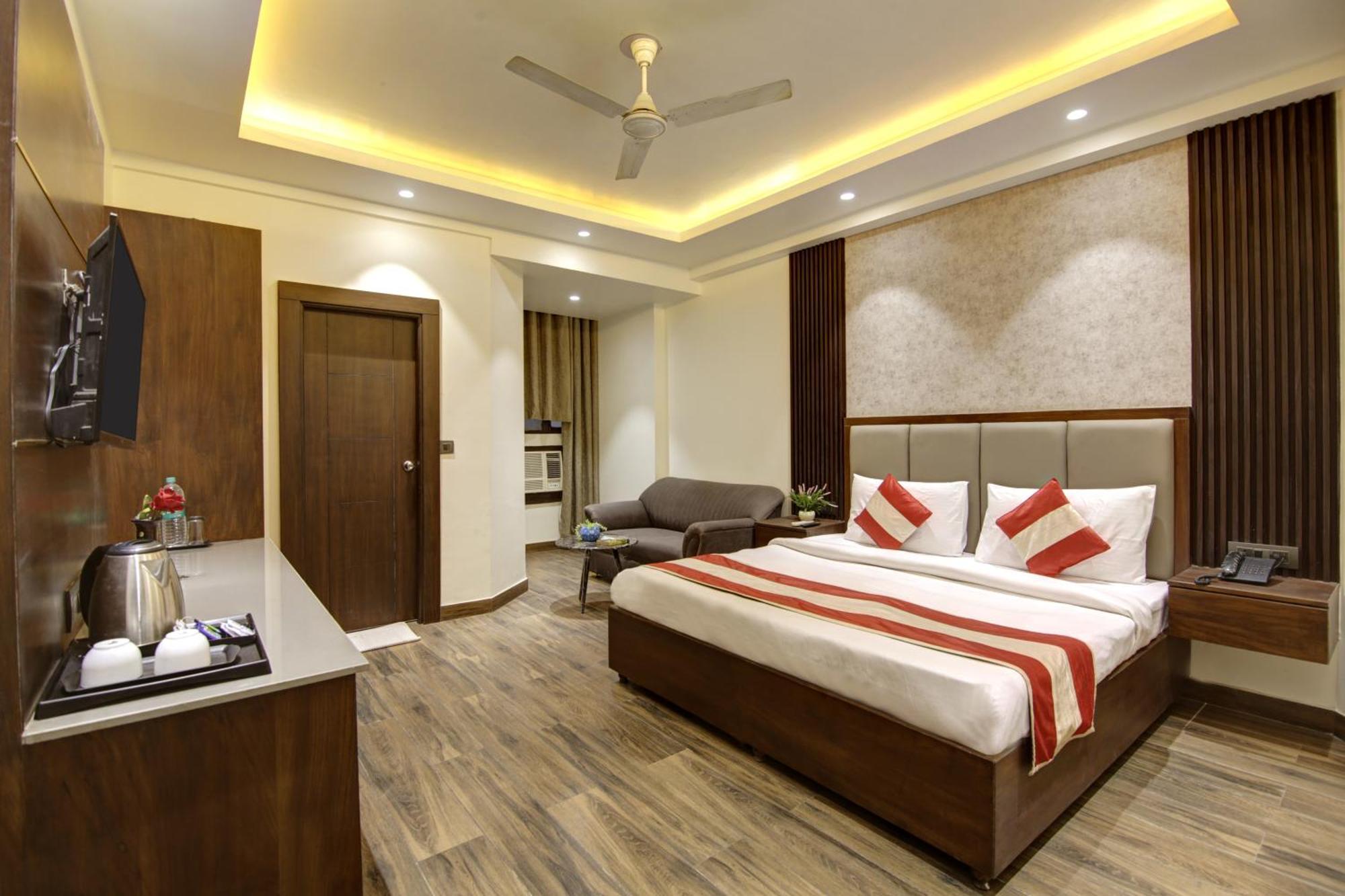 Hotel Kashish Plaza - 5 Mins From Metro Station Delhi  Exterior foto