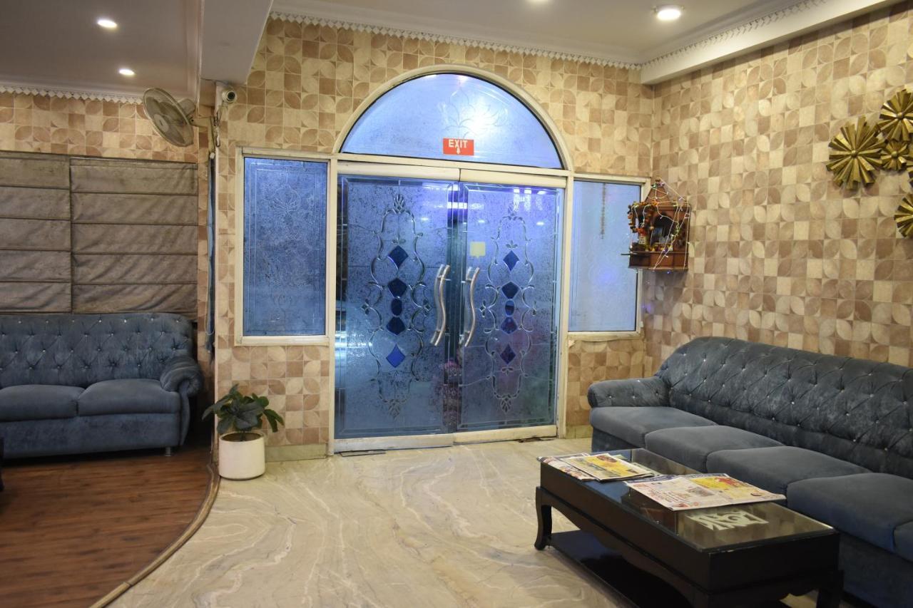 Hotel Kashish Plaza - 5 Mins From Metro Station Delhi  Exterior foto